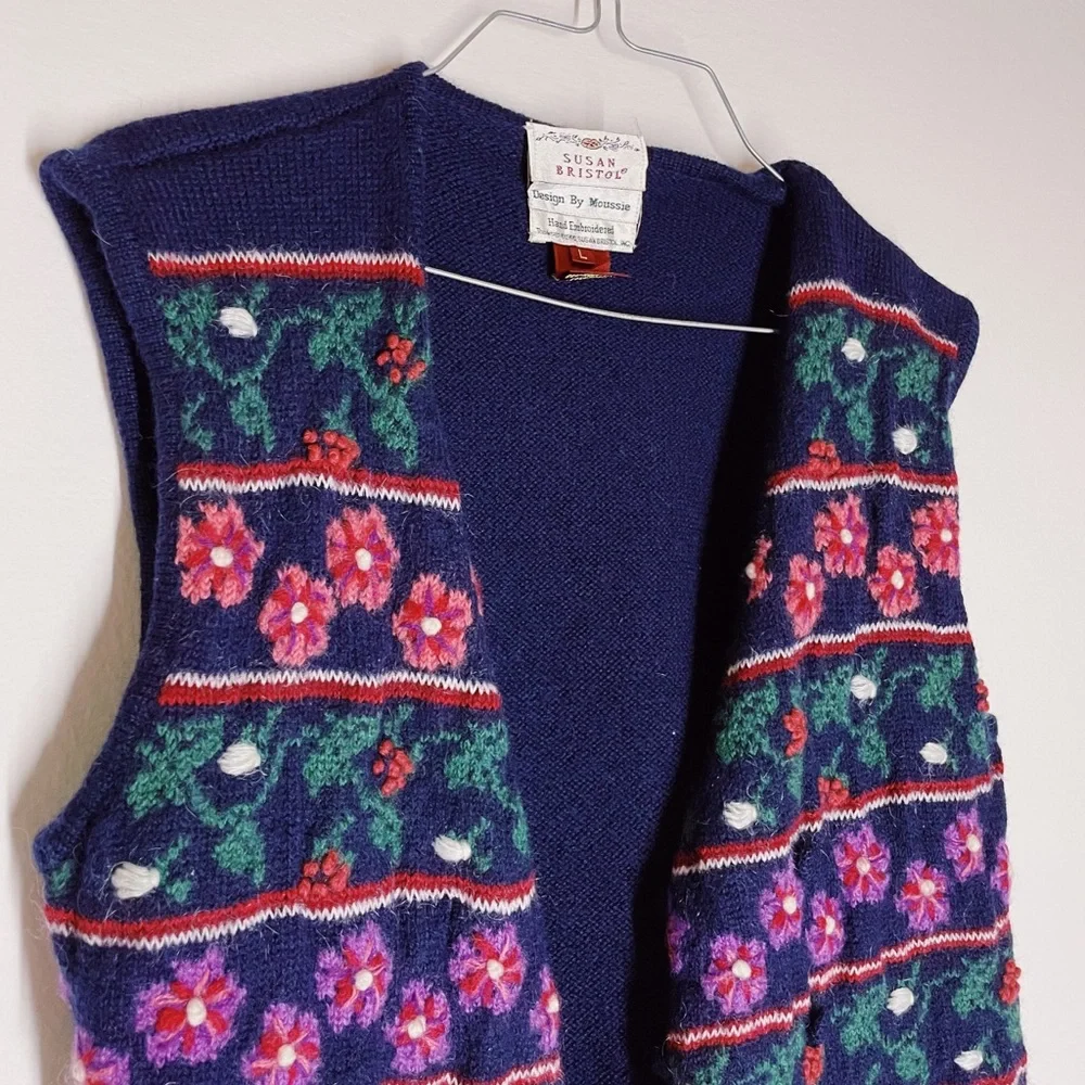 Vintage Susan Bristol Hand Embroidered Sweater Vest Design By Moussie - Picture 2 of 7